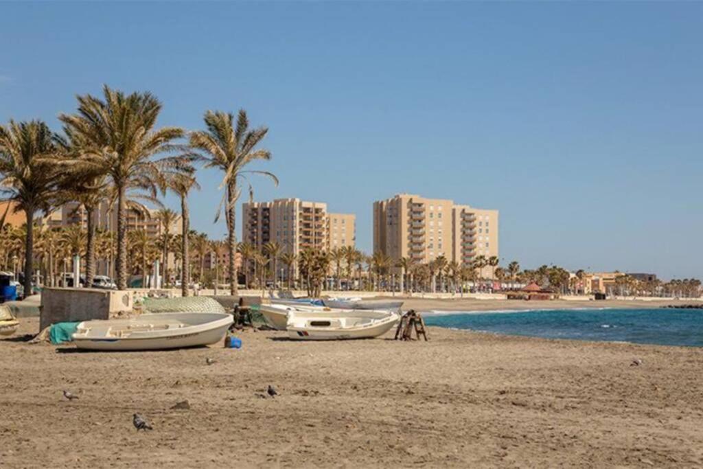 El Rinconcito Cubano En La Playa Apartamento Almería Exterior foto