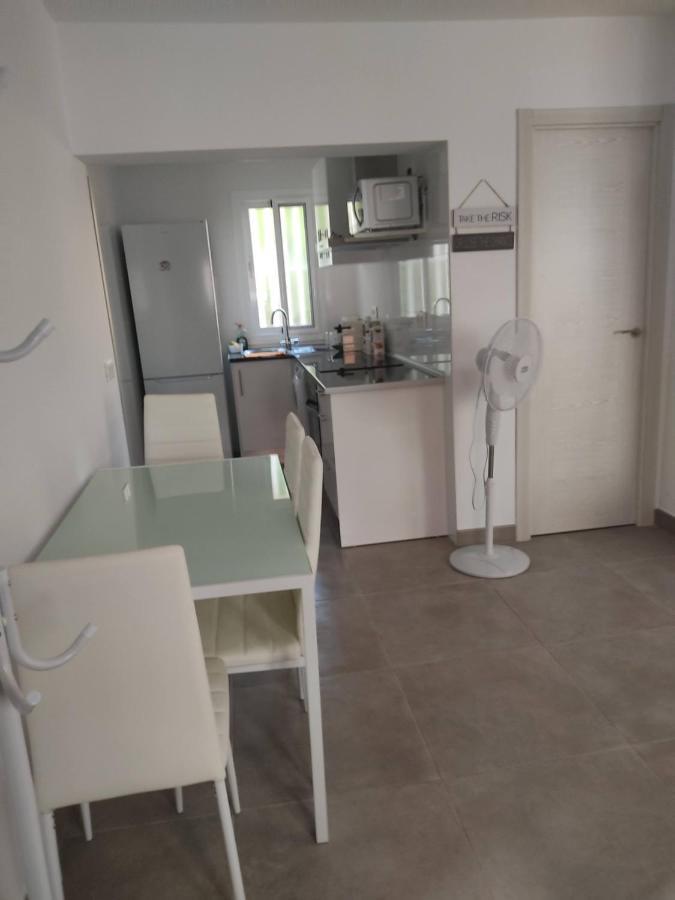 El Rinconcito Cubano En La Playa Apartamento Almería Exterior foto